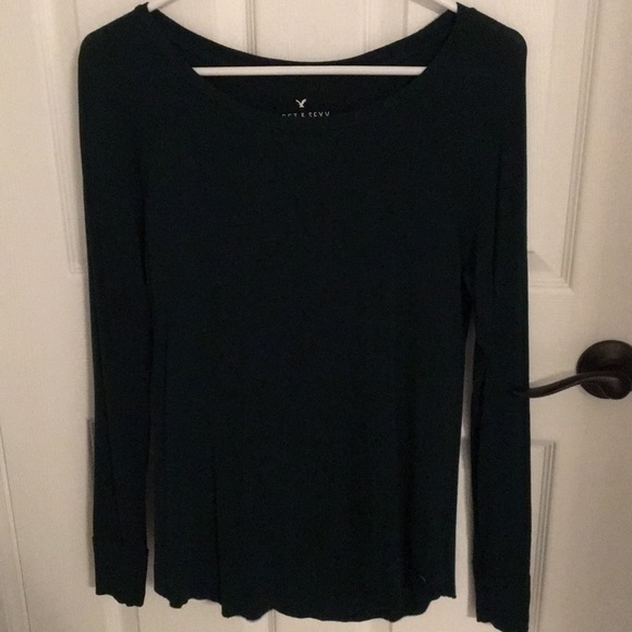 American Eagle green long sleeve - Picture 1 of 3